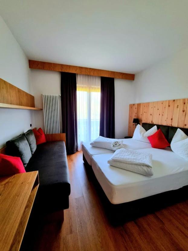 Hotel Brueckenwirt - Al Ponte Montagna Kültér fotó