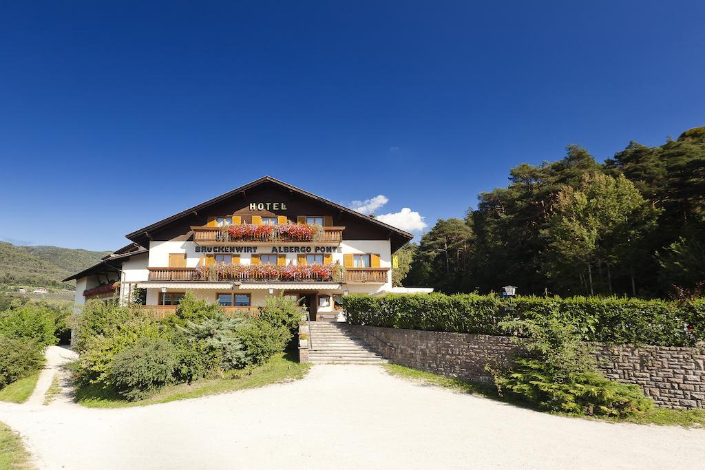 Hotel Brueckenwirt - Al Ponte Montagna Kültér fotó