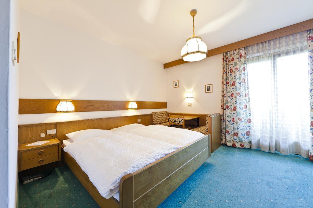 Hotel Brueckenwirt - Al Ponte Montagna Szoba fotó
