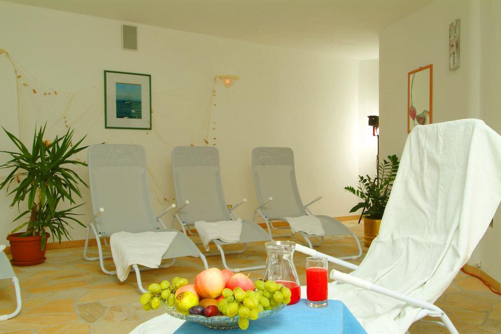 Hotel Brueckenwirt - Al Ponte Montagna Kültér fotó